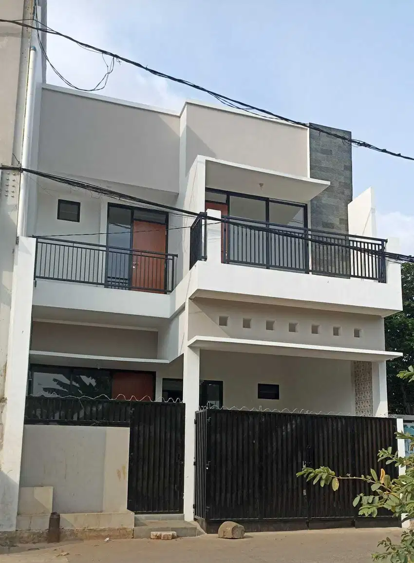 Rumah 2Lantai Modern Bebas Banjir di Patriot Jaka Sampurna Bekasi Bart