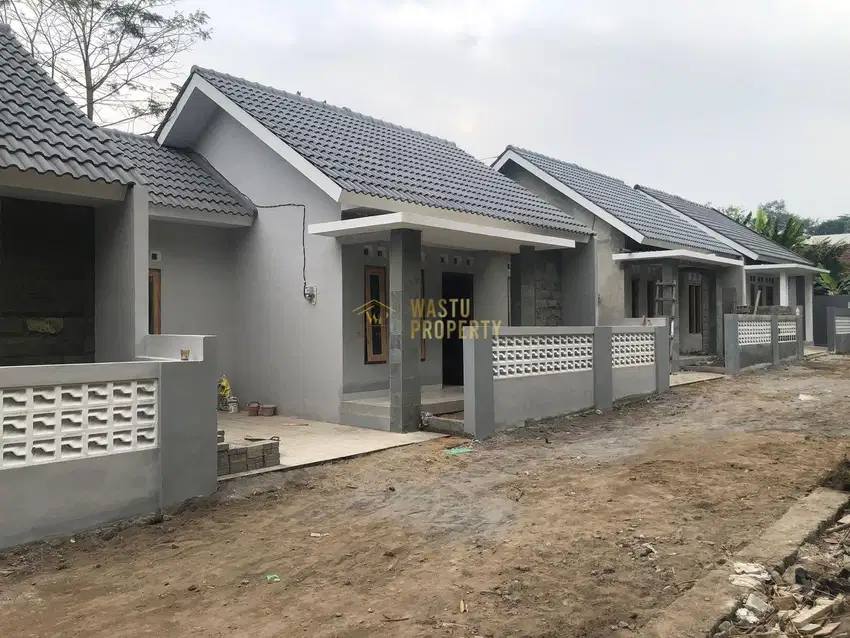 RUMAH MURAH, SIAP HUNI DEKAT JALAN PALAGAN DI SLEMAN