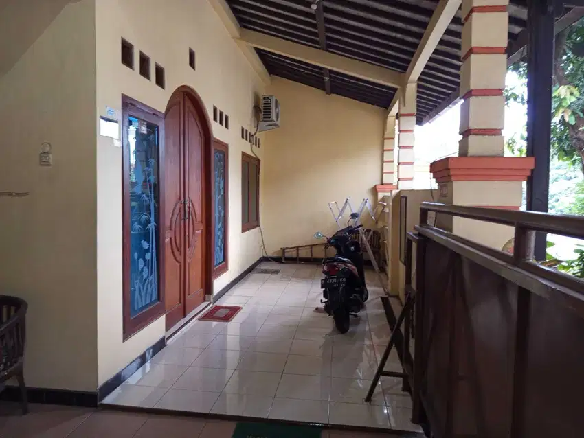 Rumah 2 Lt Jl Lebar Candi Prambanan Kalipancur Ngaliyan Semarang Barat