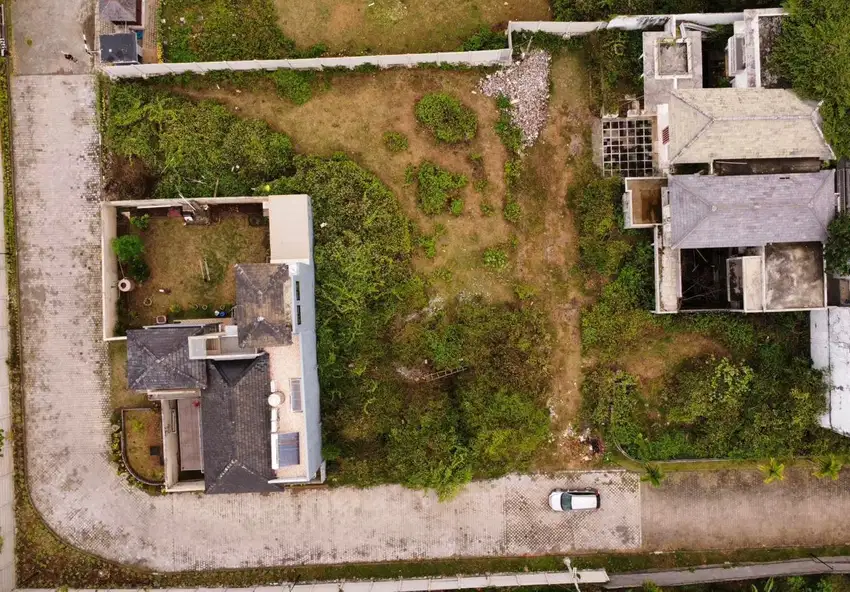 LAND FOR SALE  In The Residential Complex Uluwatu, Bali
