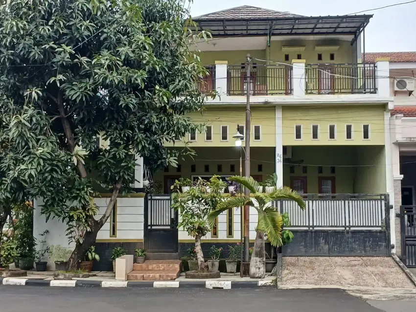 DIJUAL RUMAH HOOK 2 LANTAI DI PRIMA HARAPAN REGENCY BEKASI UTARA