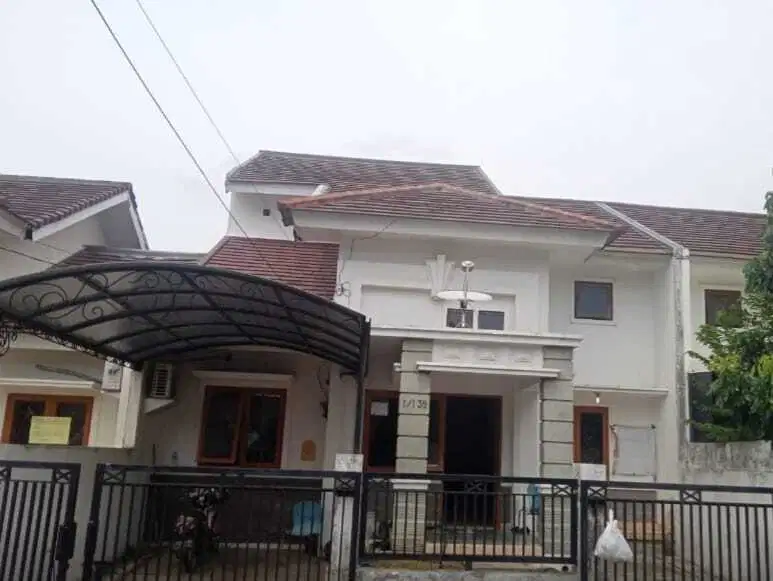 RUMAH CANTIK PERUM BSD SEKTOR 1.4 SERPONG TANGERANG SELATAN