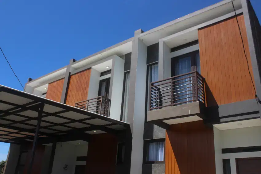 Rumah 2 Lantai Grand Pinus Regency Gebyar Promo