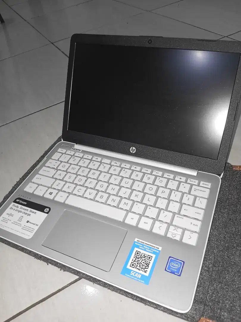 Laptop Notebook HP Stream 11 N4000