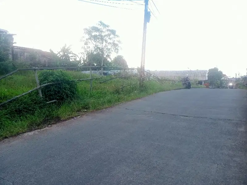 Tanah matang untuk cluster dekat universitas Advent Lembang