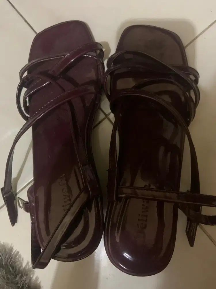 katalog sepatu higheels