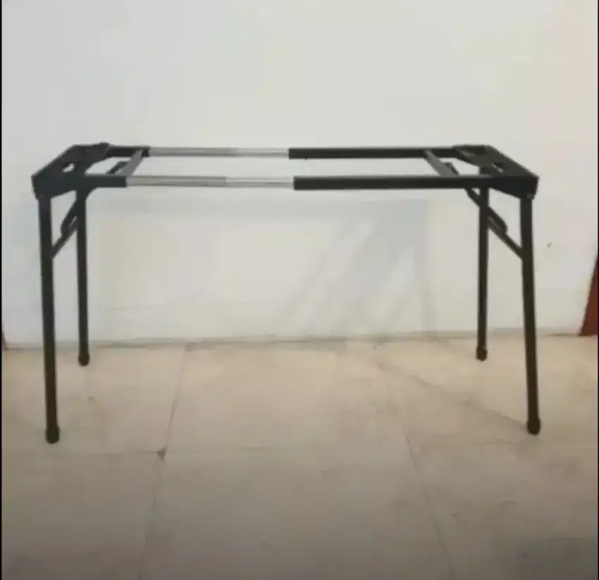 Stand Piano.Keyboard. Impor Roling.Bs diatur tinggi rendah. lebarnya