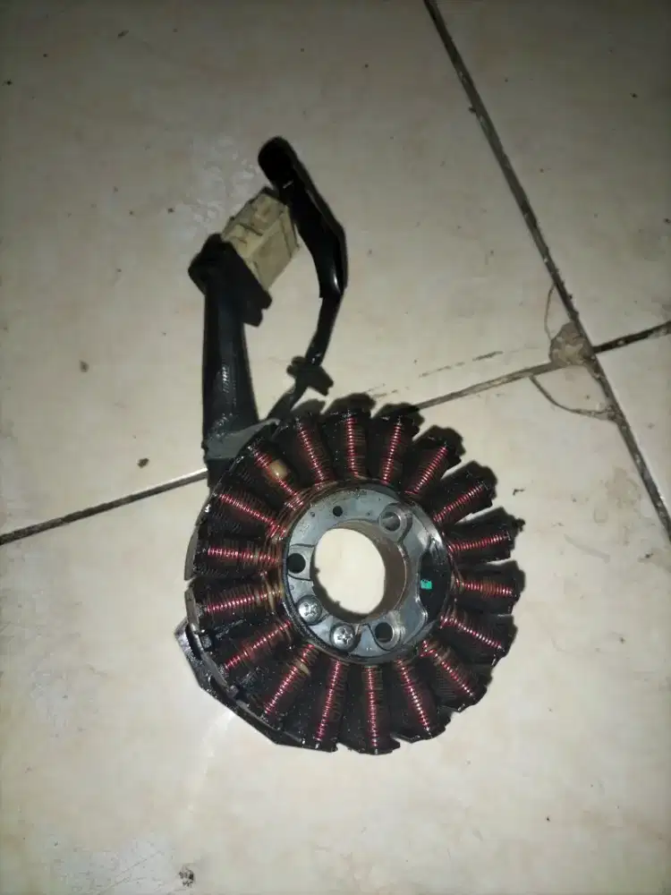 Jual spull yamaha Lexi 125 orisinil second