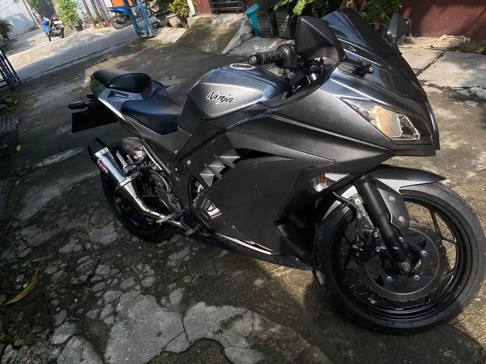 Ninja 250 fi low km asli