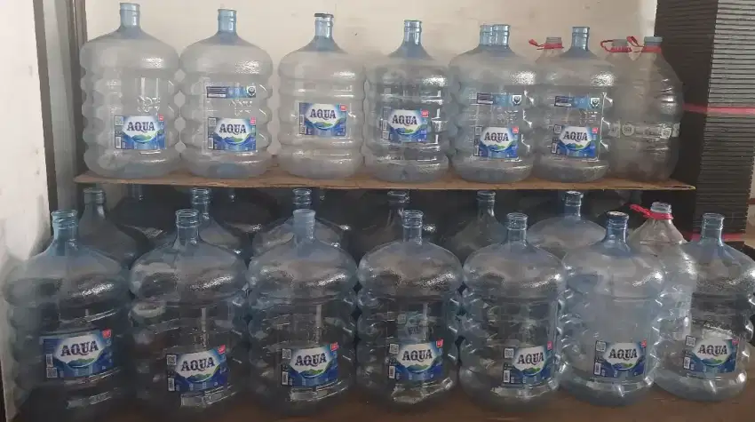 Galon Kosong Merk Aqua