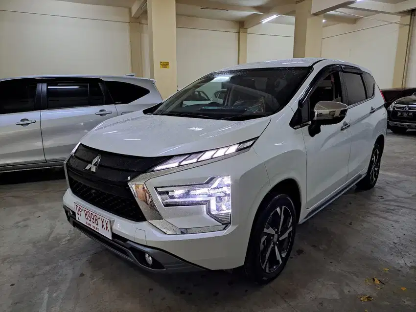 New Xpander 1.5 Ultimate 2023 cross 2025 bergaransi resmi 3th 99% baru