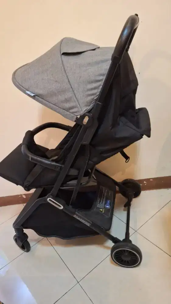 Stroller T800 Chris & Ollins Liverpool