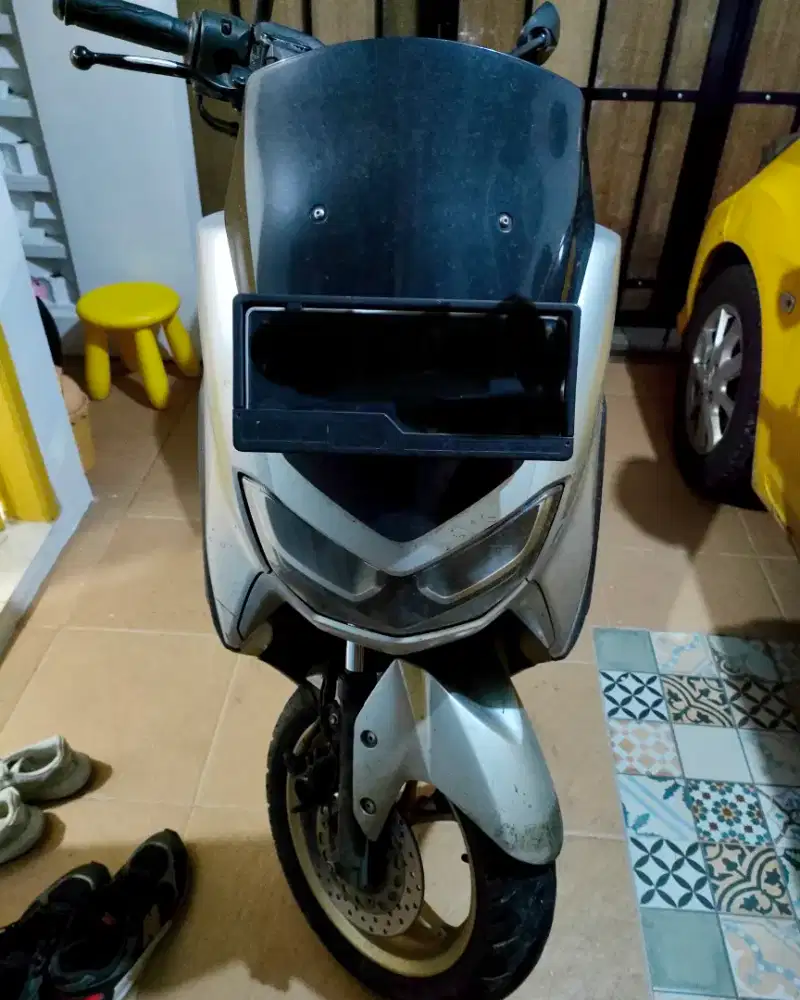 NMAX KEYLESS CONNECTED TH. 2022 (TANGAN PERTAMA/PEMILIK)