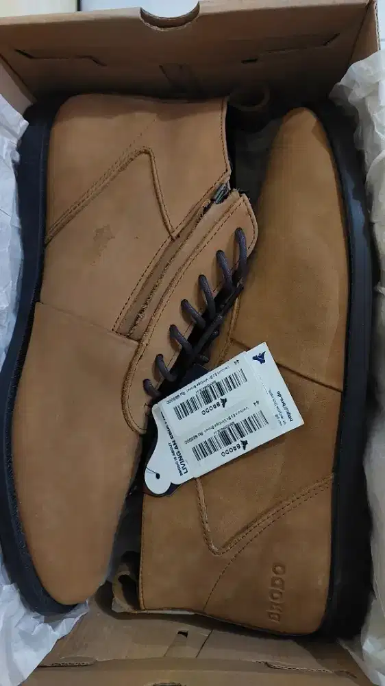 Sepatu Brodo Ventura EZ