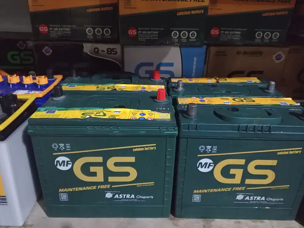 Aki mobil copotan bergaransi