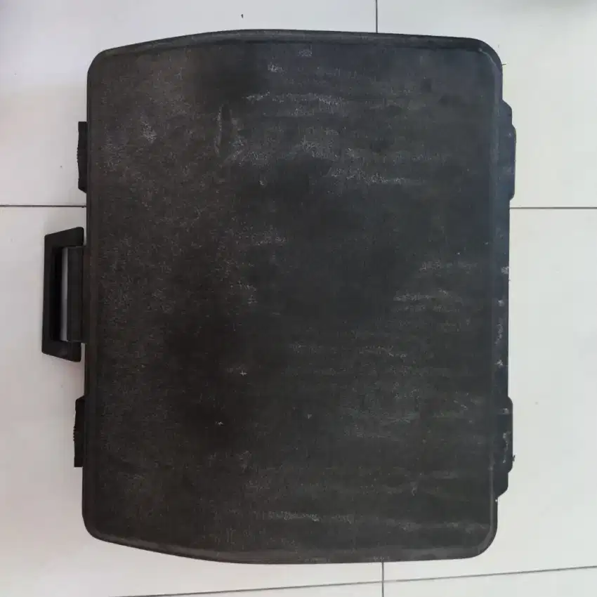 Mesin Ketik Listrik Sharp Jadul