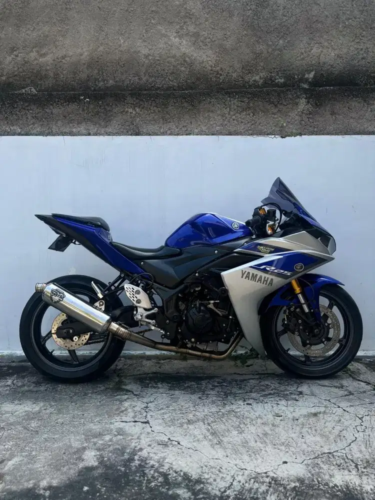 Yamaha R25 2016