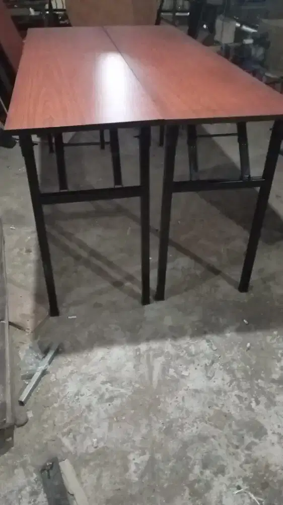 Meja IBM ukuran 120*60*75