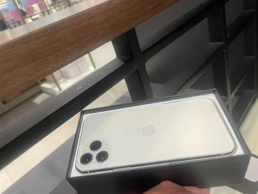 iphone 11 pro 256gb prilov baru