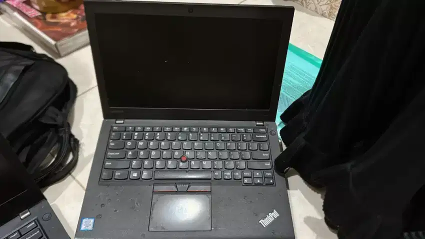Laptop Thinkpad X270