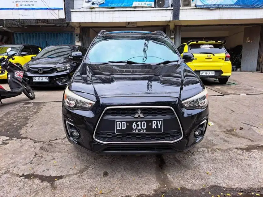 Outlandersport 2.0cc PX AT 2016 / 2015 Sunroff Black LimitedEdition