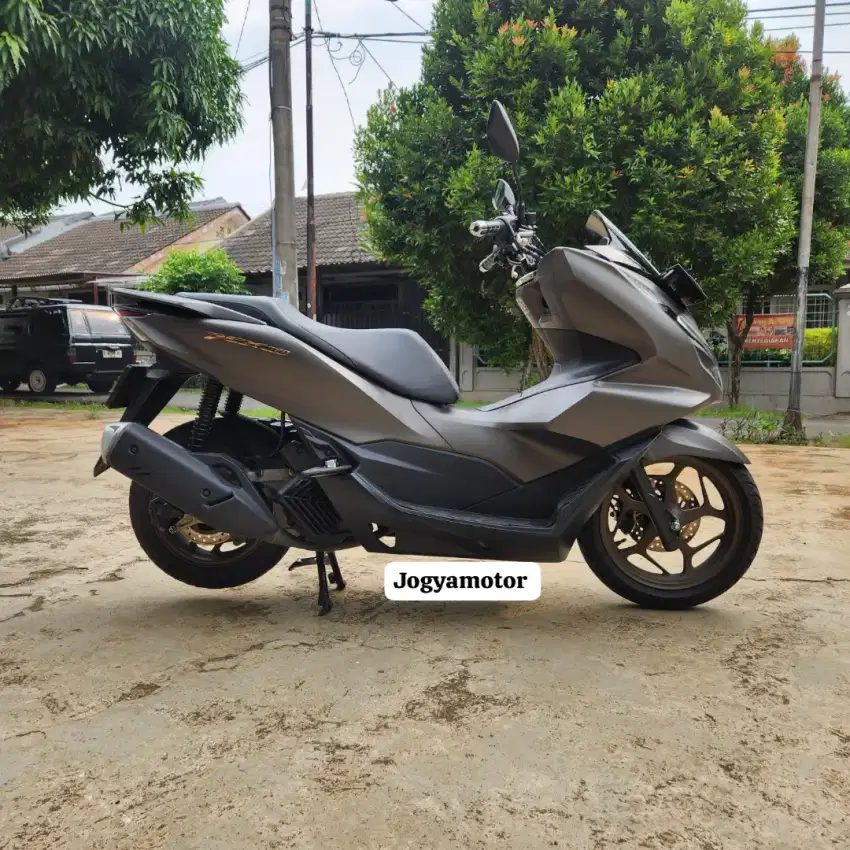Honda pcx 160 abs tahun 2024 cash & credit