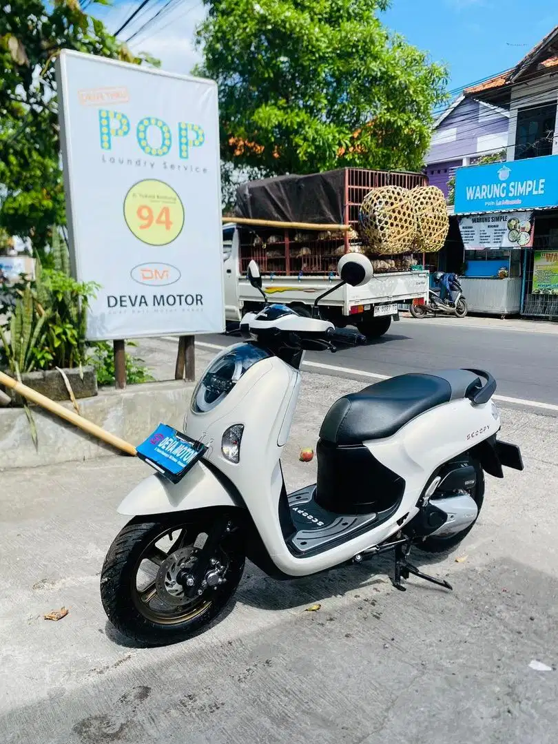 Scoopy 2025 putih deva motor dp 2 juta