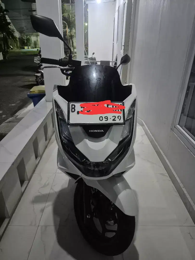 PCX tahun 2024 low km