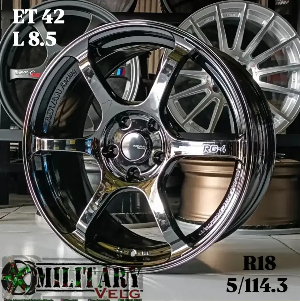 Advan RG-4 Flowforming R18 Blackchrome