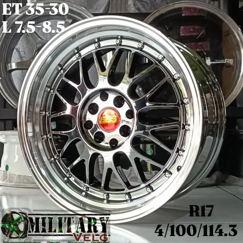 BBS LM R17 Blackchrome Mirror Lip Rivet Chrome