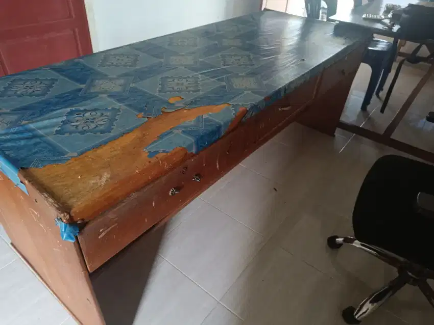 Alat keperluan kantor atau usaha