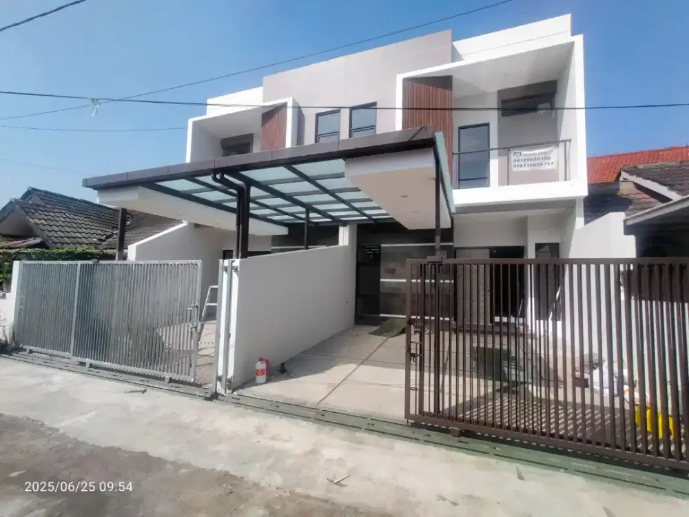 Rumah Baru Minimalis Carport 2 Mobil di Margahayu Raya Buah Batu