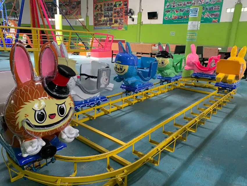 odong odong kereta panggung lantai labubu siap antar