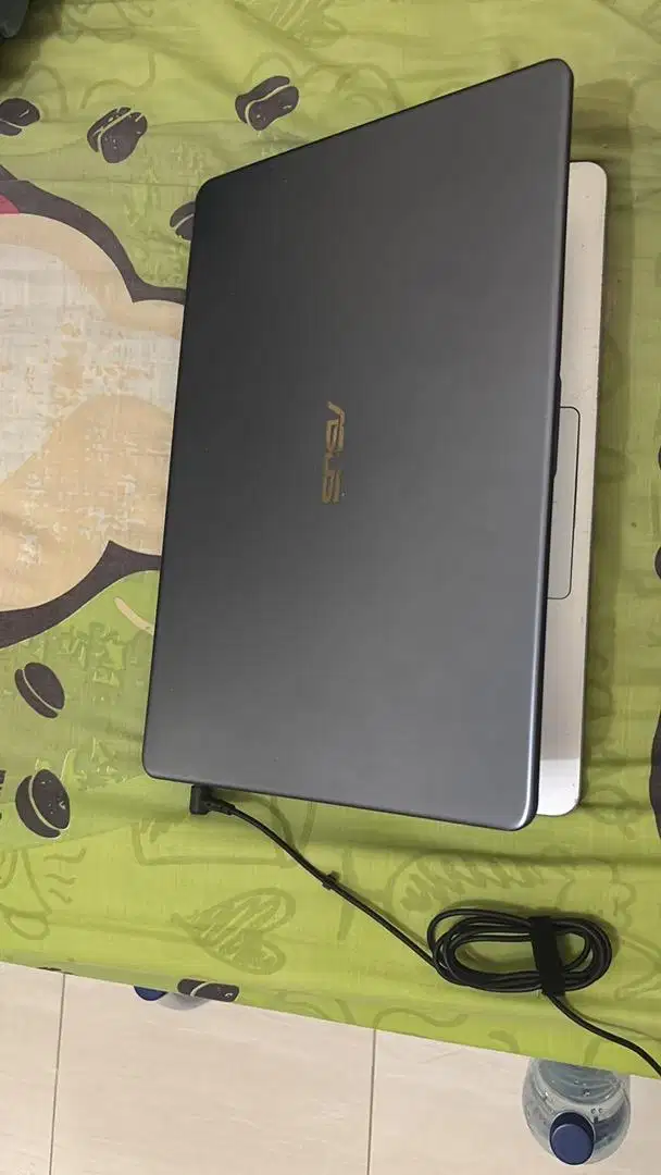 Laptop Asus X505Z Ryzen 5 SSD