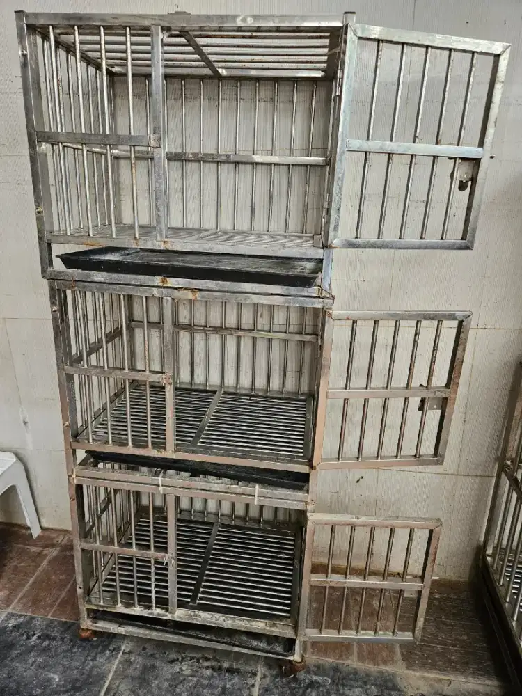 Kandang aluminium almini