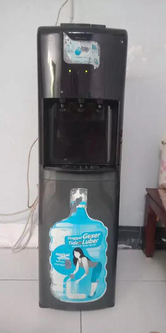 jual dispenser cosmos CWD 7850 galon bawah 3kran hot, netral, Cold
