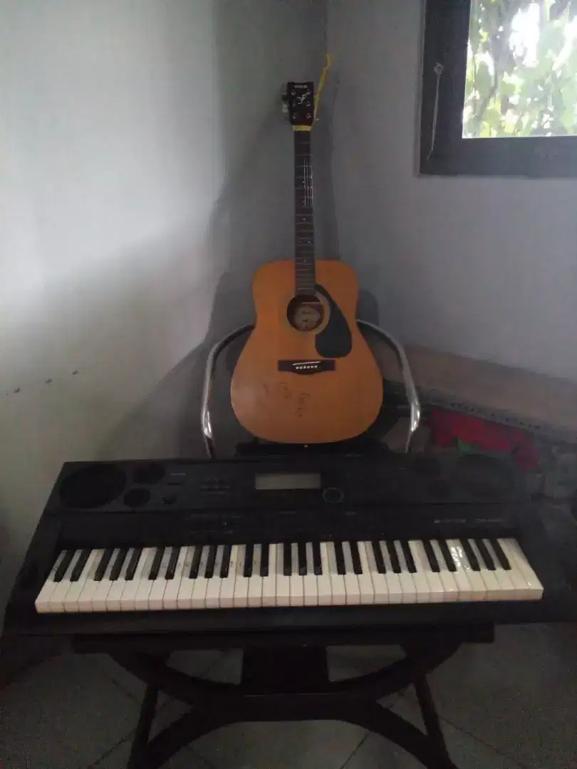 jual gitar akustik Yamaha F310 dan keyboard Casio ctk 6000