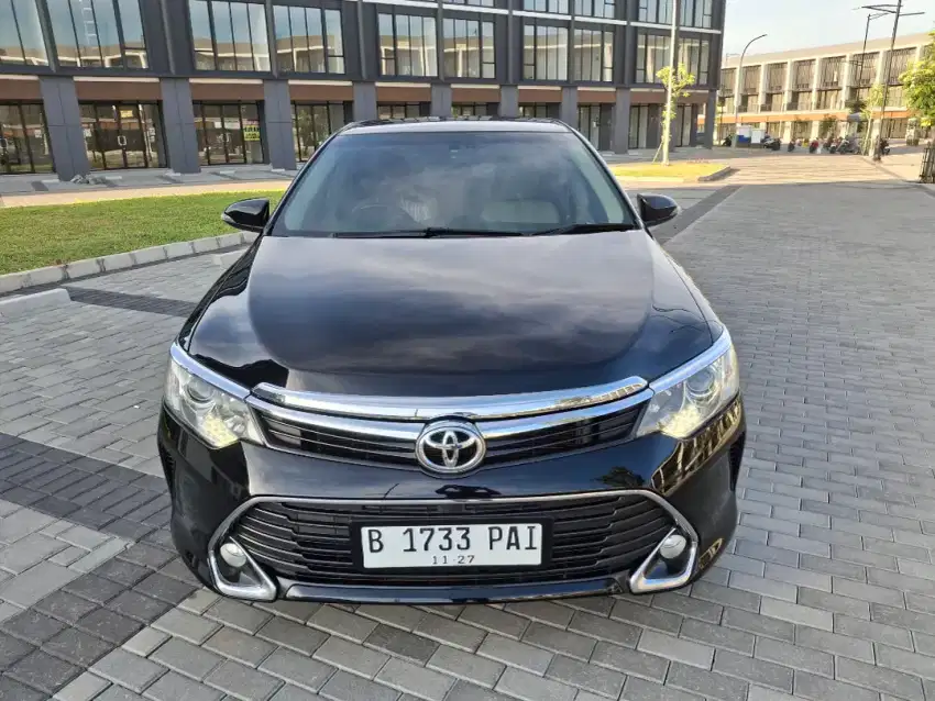 Toyota Camry 2.5V/At th 2017