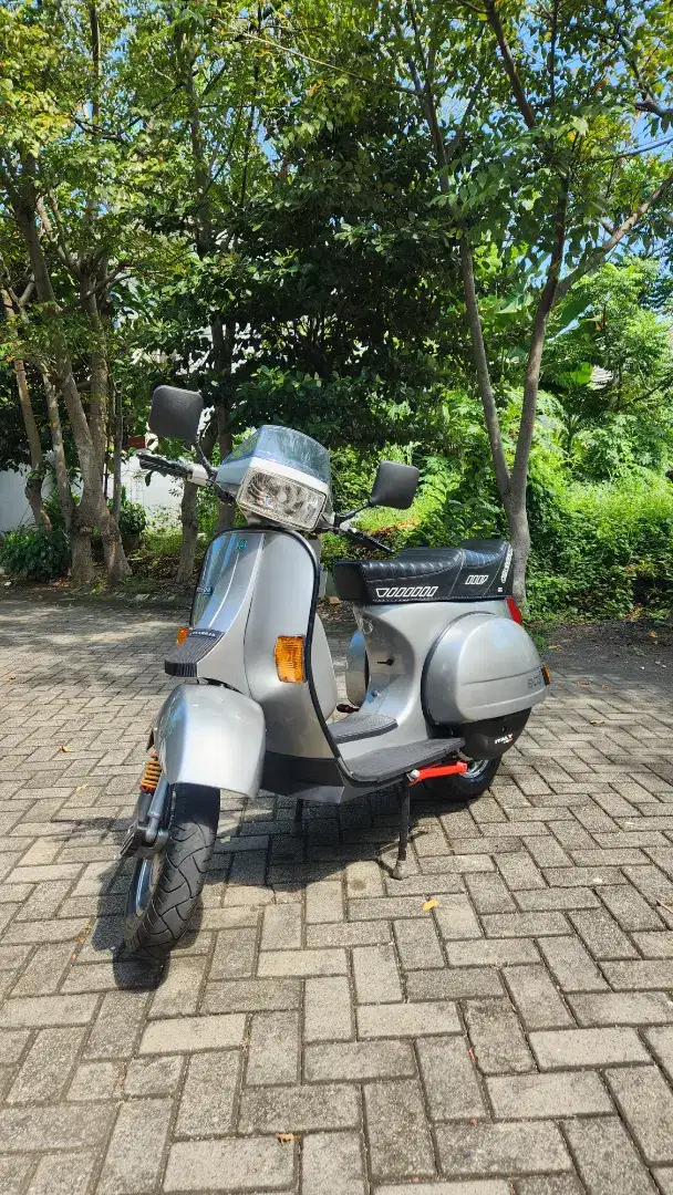 Vespa excel 150 tahun 1994