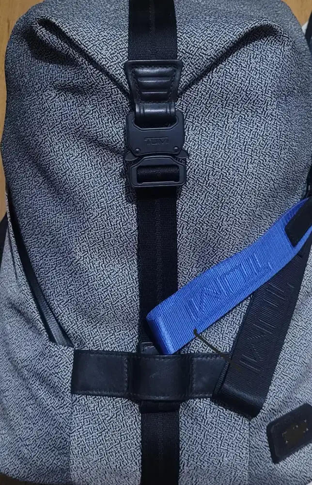 Tumi backpack tahoe original