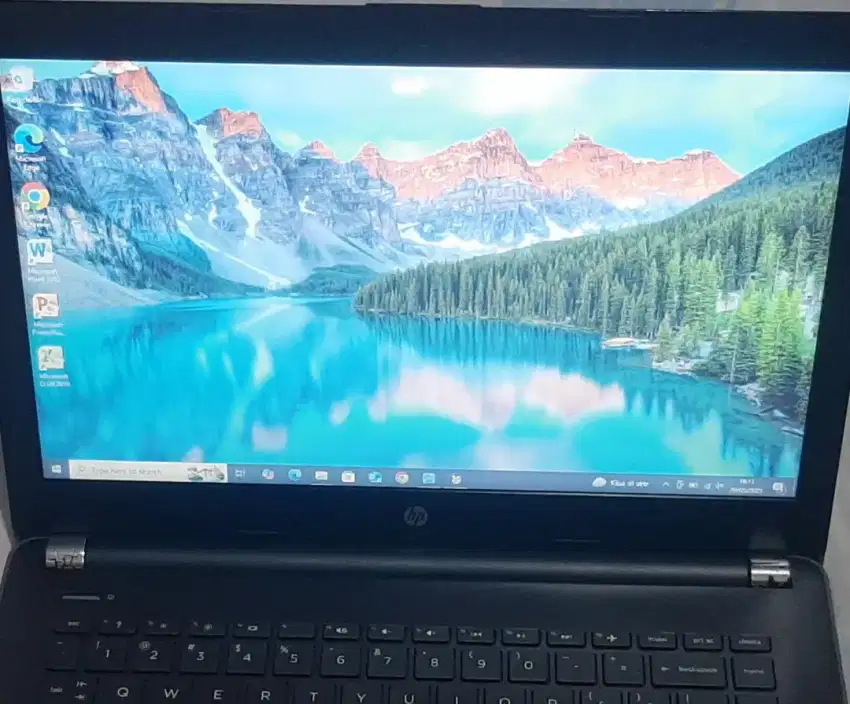 Jual cepat laptop merk hp,ram 4gb,hdd 500gb.14inch.