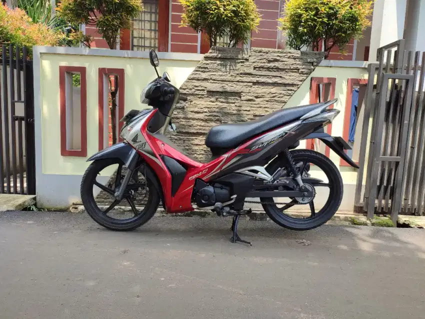 JUAL SUPRA HELM-IN TAHUN 2013
