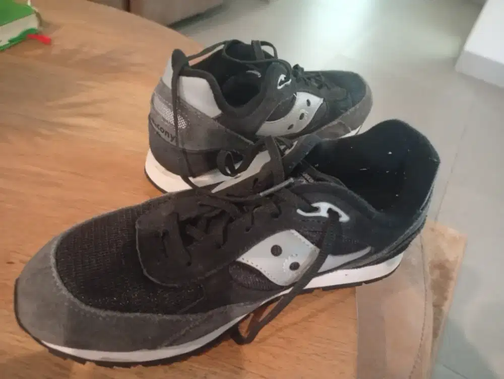 Saucony shadow 600 black original