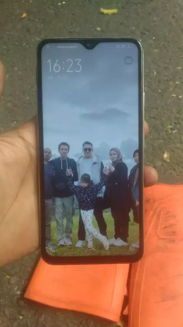 Jual hp Vivo y19 ram 8/128