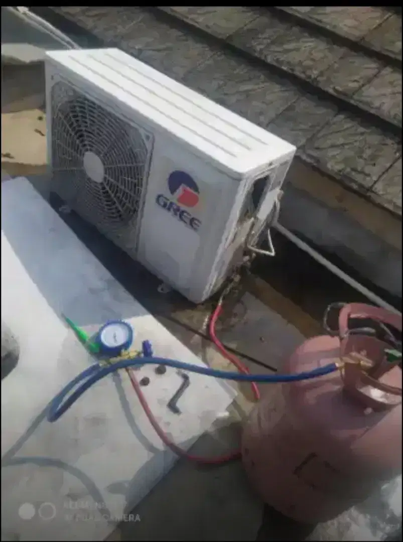 JASA SERVICE AC PANGGILAN BONGKAR PSANG AC KULKAS DAN LAIN NYA