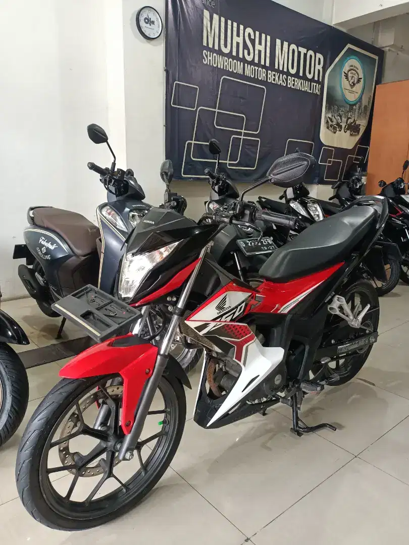 SONIC 150 R TAHUN 2020, ISTIMEWA SEPERTI BARU KM 7 RB, MUHSHI MOTOR