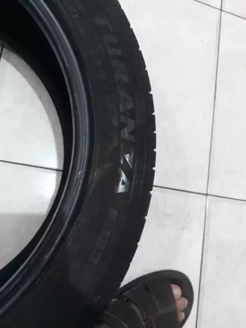 Ban mobil R195/50 R 16 bridgestone turanza ER33