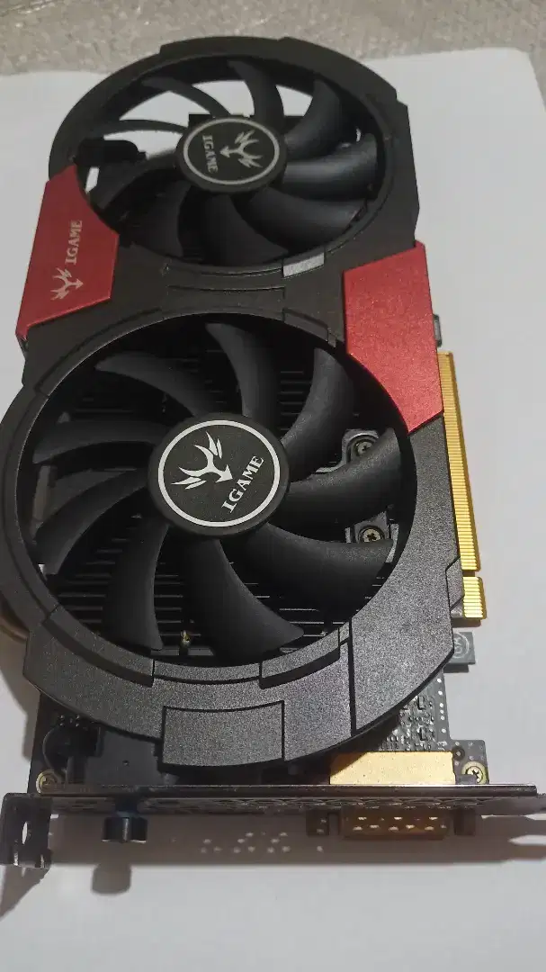 VGA IGAME colorful 2GB DDR5 128bit