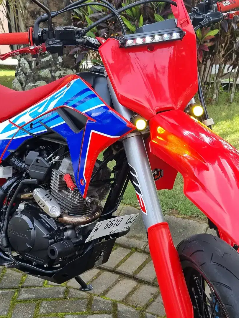 Honda CRF 150L thn 2018 Full Modif Part Ori Tersimpan Rapi Koko Motor