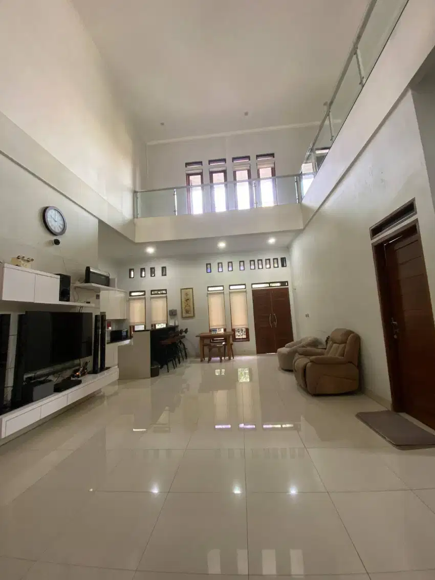DIsewakan Rumah Full Furnished Arcamanik Bandung